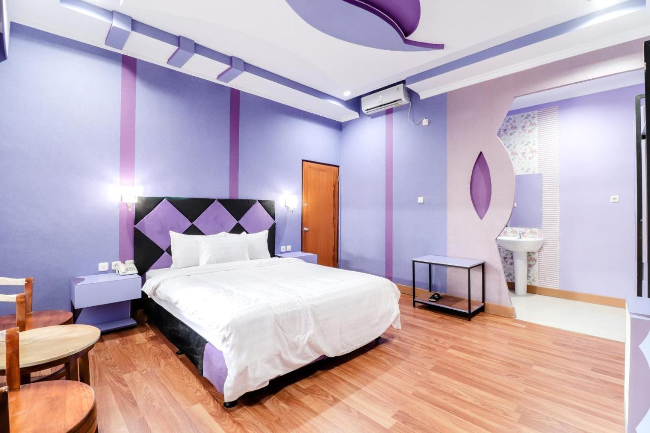 Sartini Inn Jogja Jogjacarta Exterior foto